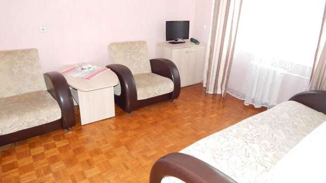 Отель Akademicheskaya Hotel Минск-37